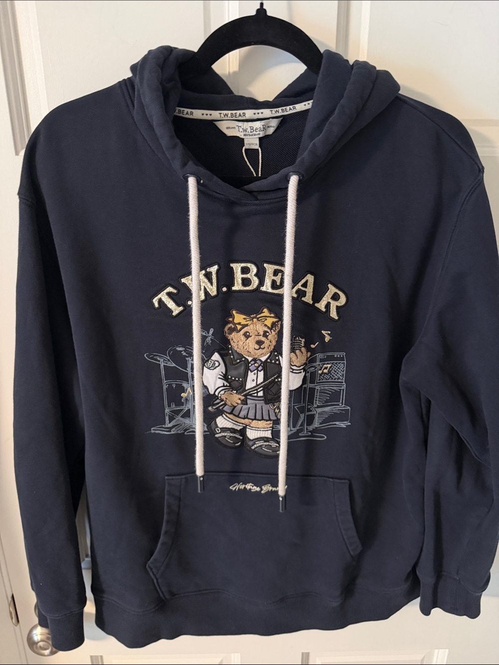 NWOT Teenie Weenie T.W. Bear Rocker Bear Graphic Hoodie - Navy Blue 170 cm Large